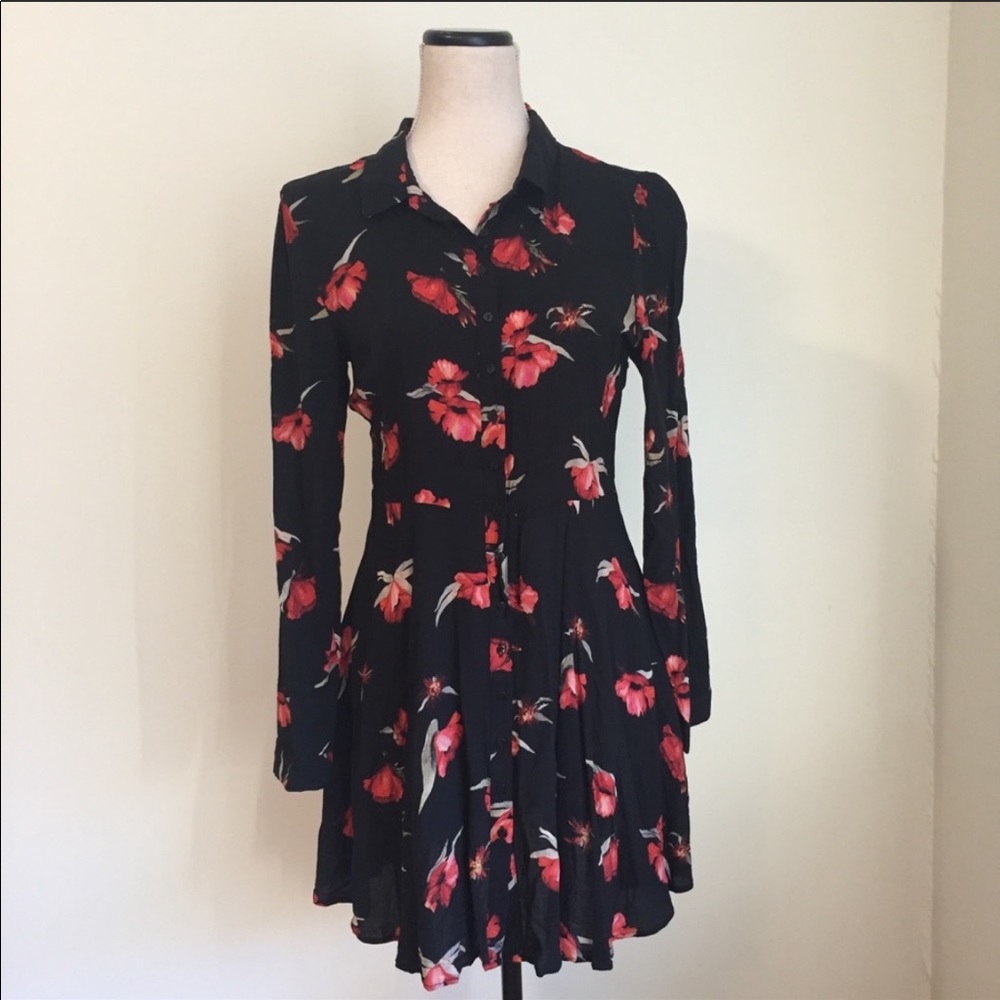 ‏ Beautiful classy flower dress